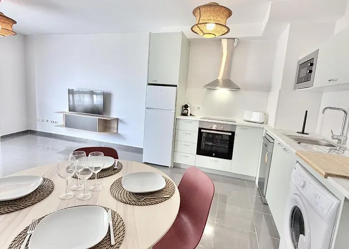 Apartment Dragos 108